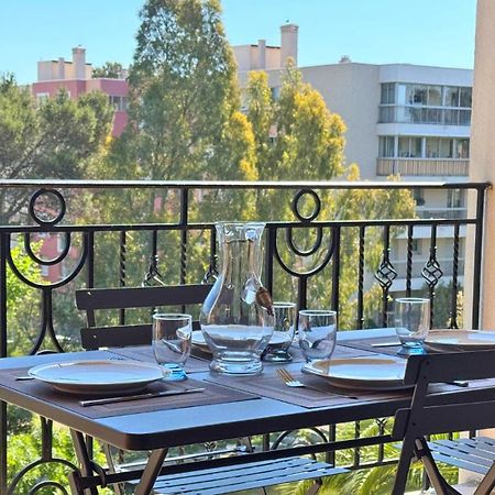 Port Marine Apartment Sainte-Maxime Bagian luar foto