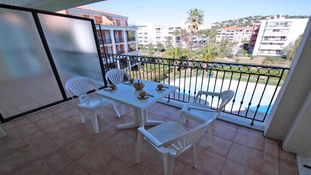 Port Marine Apartment Sainte-Maxime Bagian luar foto