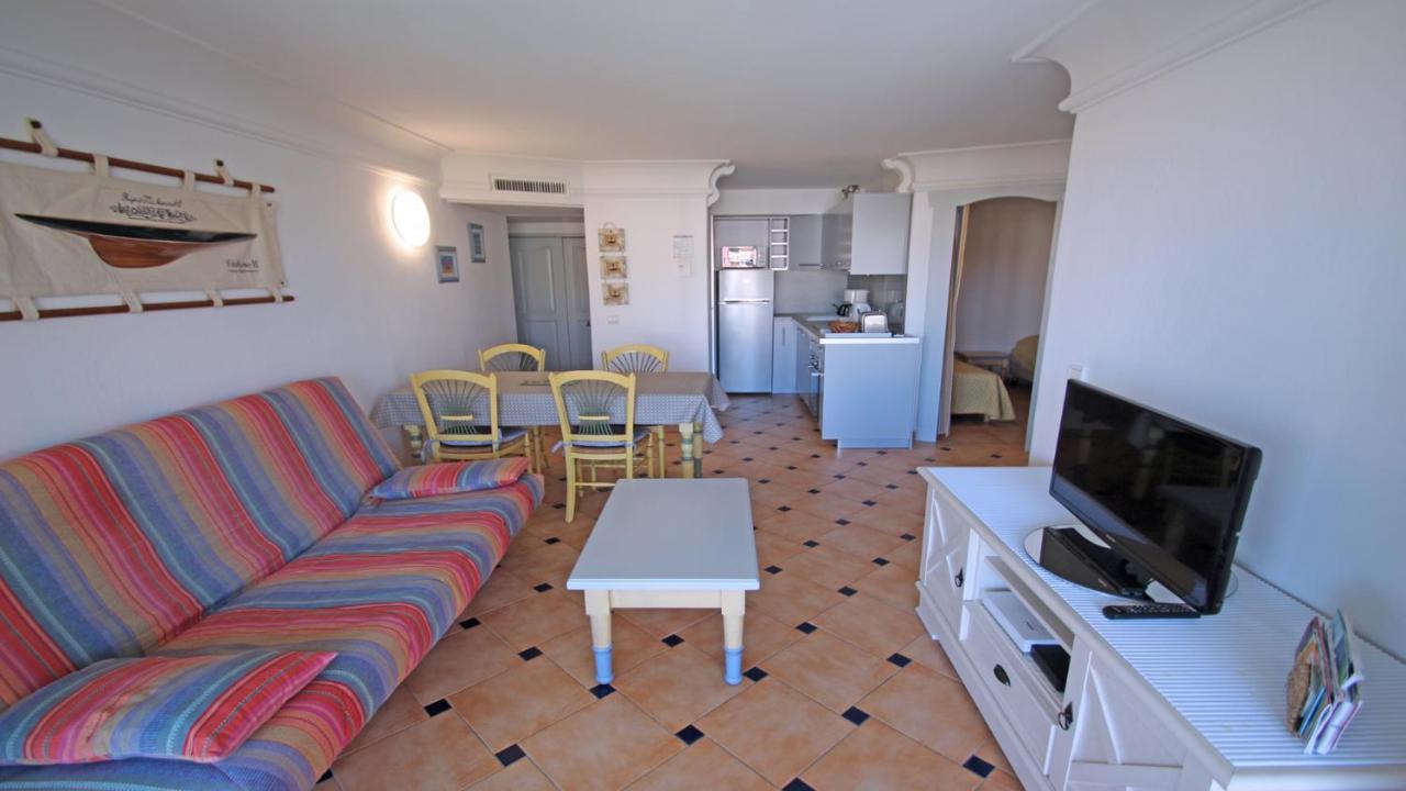 Port Marine Apartment Sainte-Maxime Bagian luar foto