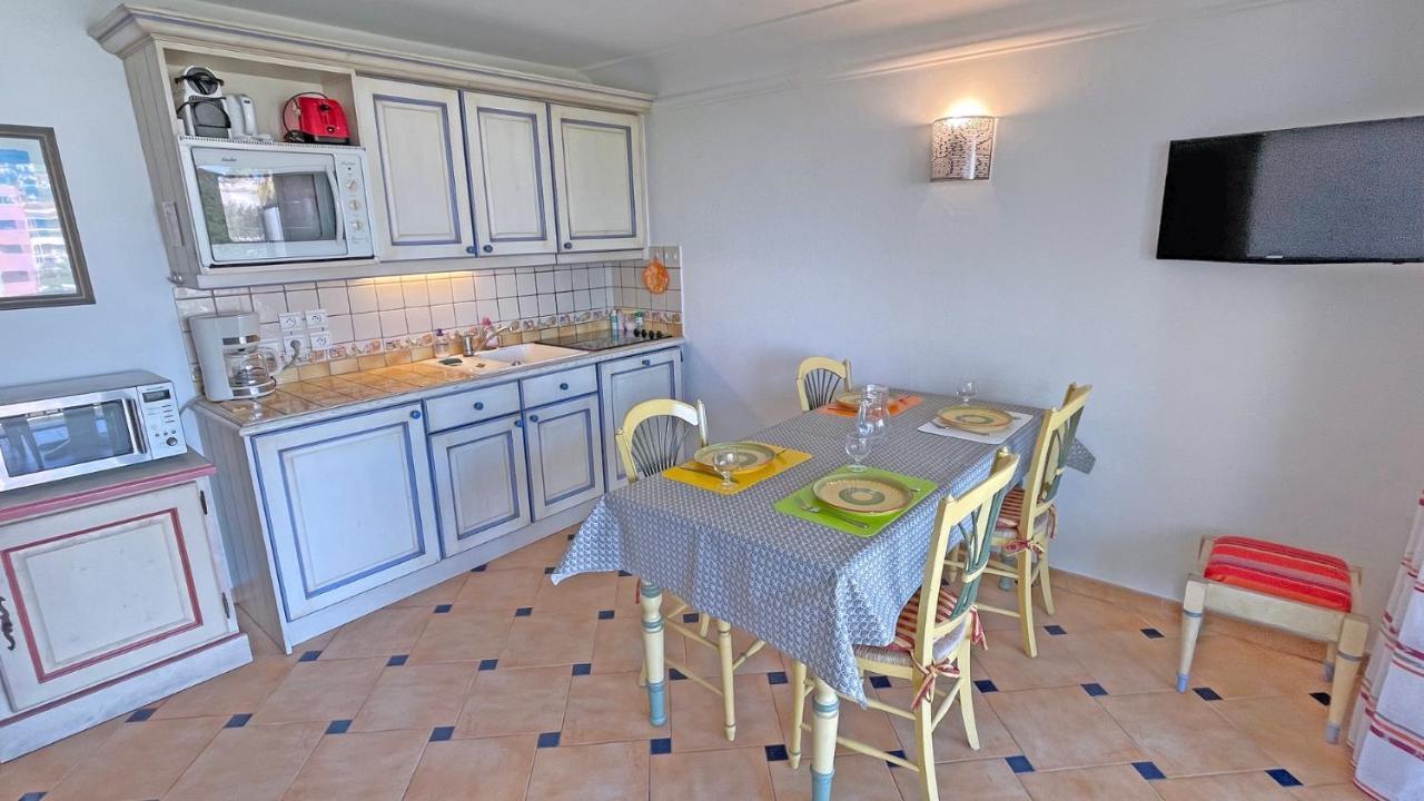 Port Marine Apartment Sainte-Maxime Bagian luar foto