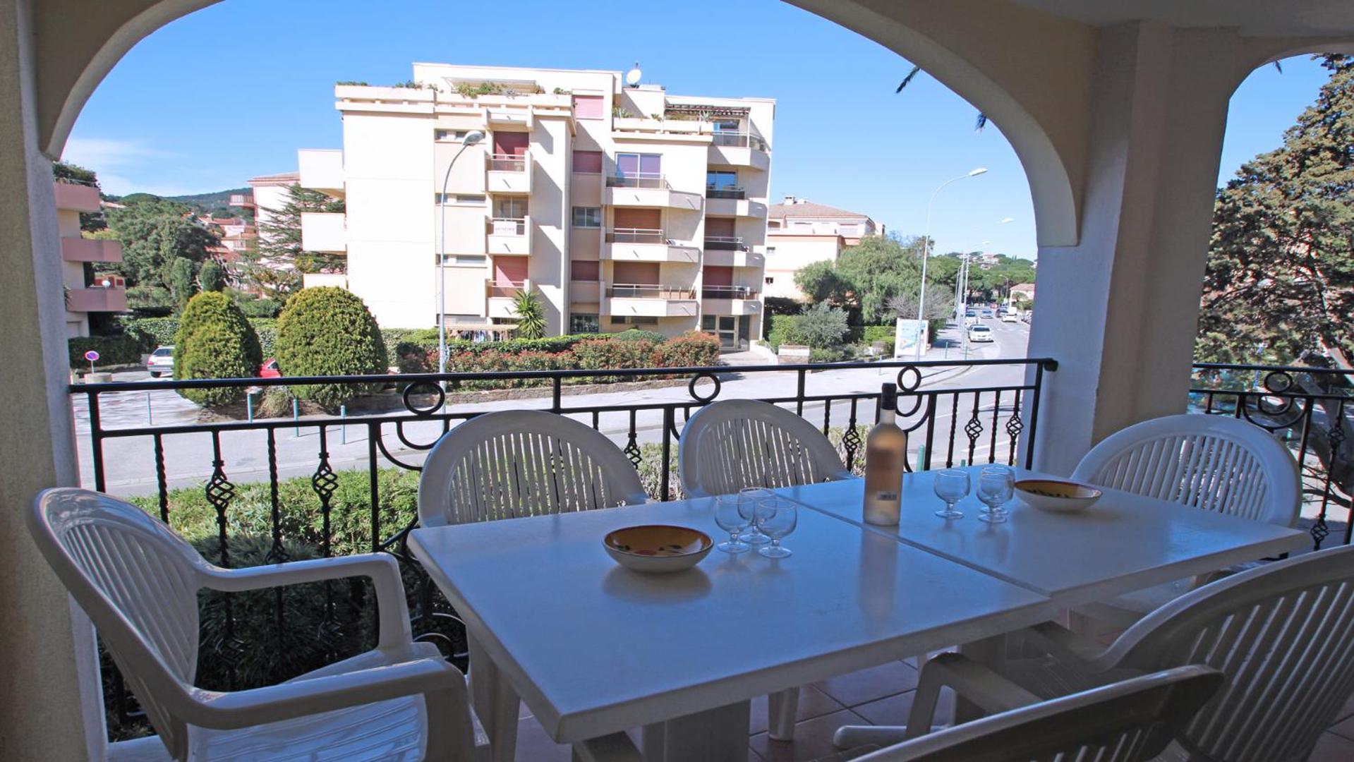 Port Marine Apartment Sainte-Maxime Bagian luar foto